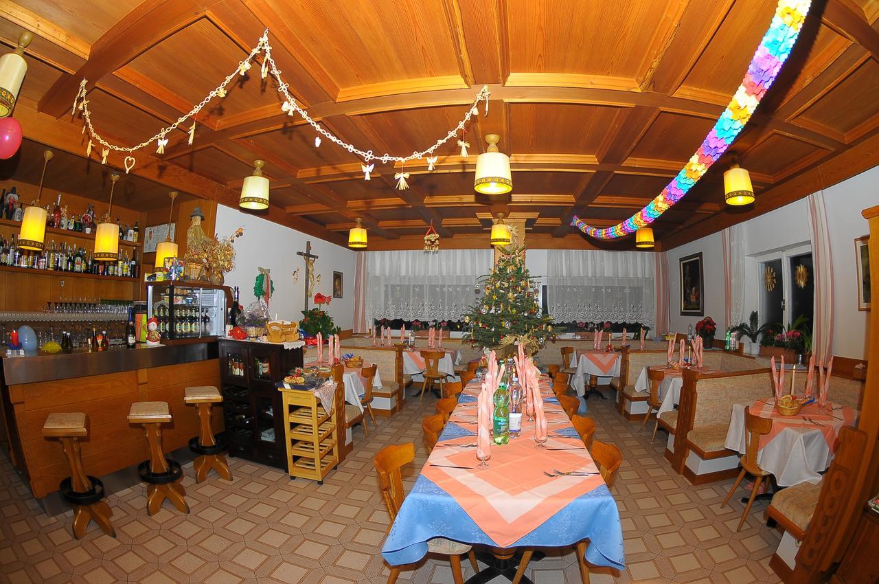 Pension Resy Hotel Auna di Sopra Exterior photo